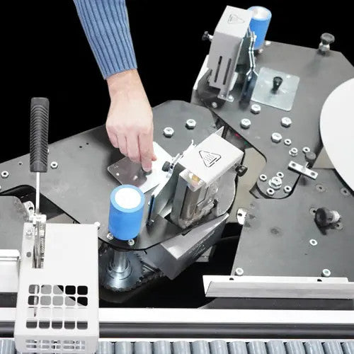 Maksiwa International Cabinet Edgebander with Dual Glue Pot 220V 1 Phase