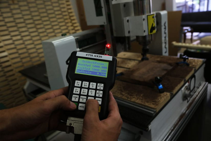 Laguna Tools IQ Pro 24” X 36” CNC Router - MCNC-IQPROATC